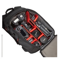 Case Logic batoh DCB309K pro fotoaparát s objektivem a notebook 14", černá