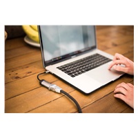 VERBATIM Adapter HUB USB-C to VGA
