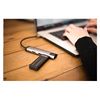 VERBATIM USB 3.0 Drive 64 GB - Keypad Secure (R:160/W:140 MB/s) GDPR