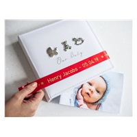 BROTHER TZE-RW54 - kazeta TZ šířky 24mm, TEXTILNÍ páska 4m- pro tvorbu dárků - NELEPÍCÍ -ČERVENÁ PÁSKA ZLATÝ POTISK gold