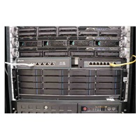 TP-Link D-TP226 - Držák do racku pro TL-SG108-M2/TL-SX105/ER7206/ER7212PC/ER707-M2, šedý (1ks)