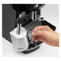 DeLonghi ECAM 21.117.B automatický kávovar, 15 bar, vestavěný mlýnek, dva šálky najednou, tryska na páru, černý