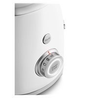 Smeg BLF03WHEU mixér, 800 W, 4 programy, funkce pulse, 18000 RPM, nerezové ostří, Ice crush, 50‘s Style, bílý