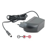 AVACOM napájecí adaptér univerzální 12V 2A 24W konektor 5,5mm x 2,5mm plus pól uprostřed