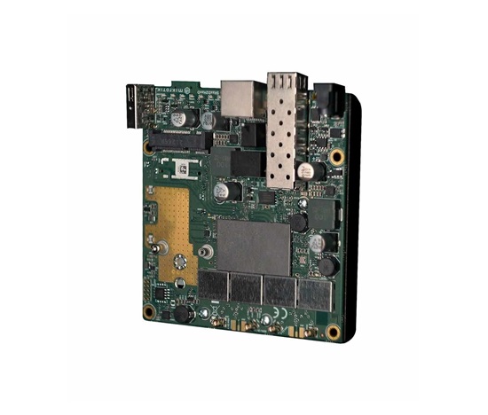 MikroTik RouterBOARD L23UGSR-5HaxD2HaxD, dual-band WiFi6, 4x MMCX, RouterOS L4