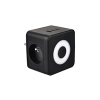 Viking síťový adaptér Y23L, 2x 230 V, 1x USB-A, 2x USB-C, dotykové světlo, černá