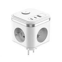 Viking síťový adaptér Y33, 3x 230 V, 1x USB-A, 2x USB-C, tlačítko ON/OFF, bílá