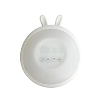 Rabbit & Friends Dětská lampička s budíkem | Bílá