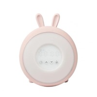 Rabbit & Friends Dětská lampička s budíkem | růžová