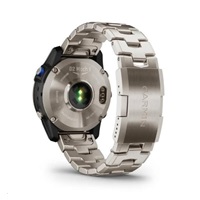 Garmin D2 Mach1, Sapphire Titan/ Vented Titanium Band