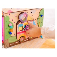 Activity board domeček svítící - Cukrovinky