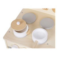 Dětská dřevěná kuchyňka s okýnkem