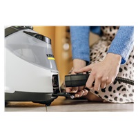Kärcher SC 5 EasyFix Iron parní čistič, 2250 W, 4.2 bar, zabíjí až 99.999 % virů a 99,99 % bakterií, napařovací žehlička