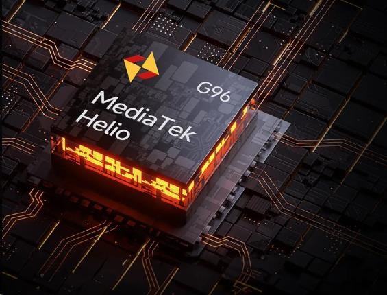 Obr. Osmijádrový čip MediaTek Helio G96 1761896e