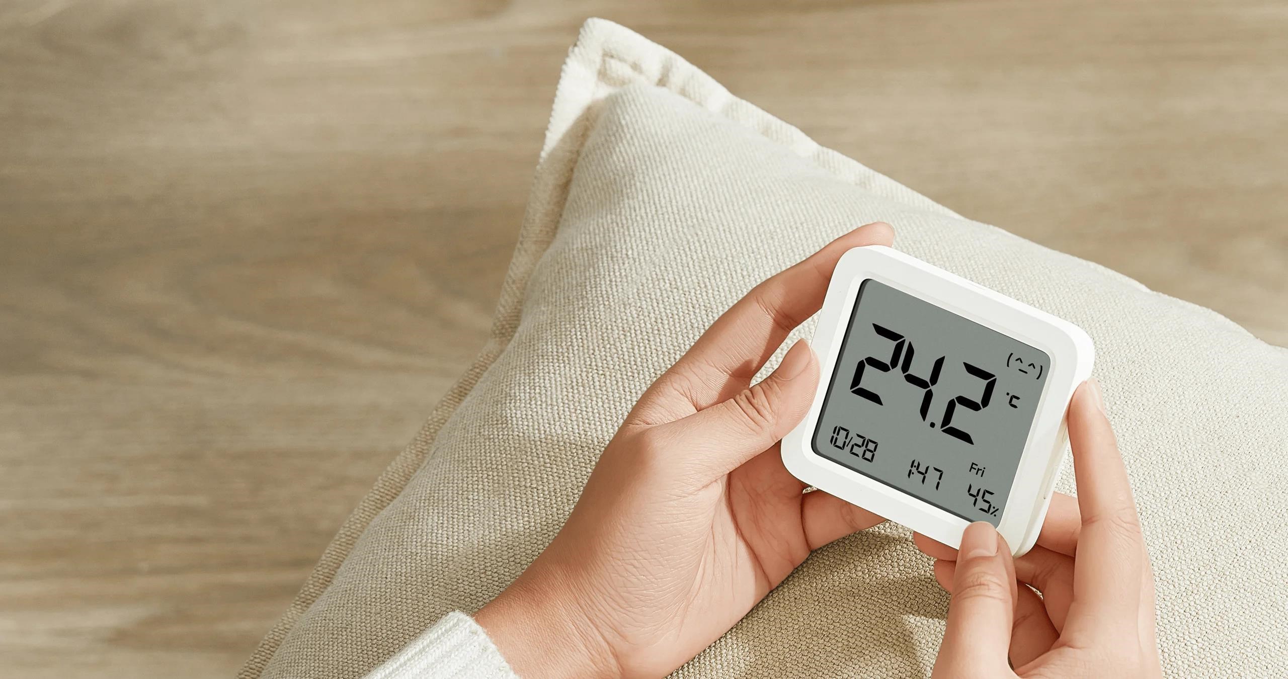 Obr. Velký LCD displej: Snadný odečet údajů 1767066b