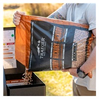 Traeger dřevěné pelety, ořechovec, certifikováno FSC