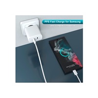 WG - Síťová nabíječka 2x USB-C 50W, 1x USB-C PD 30W + 1x USB-C PD 20W, bílá