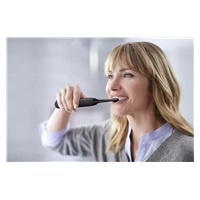 Philips Sonicare HX6830/53 elektrický kartáček, sonický, 2 režimy, cestovní pouzdro, černá