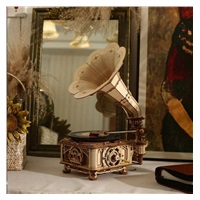 RoboTime 3D dřevěné mechanické puzzle Gramofon (elektrický pohon)