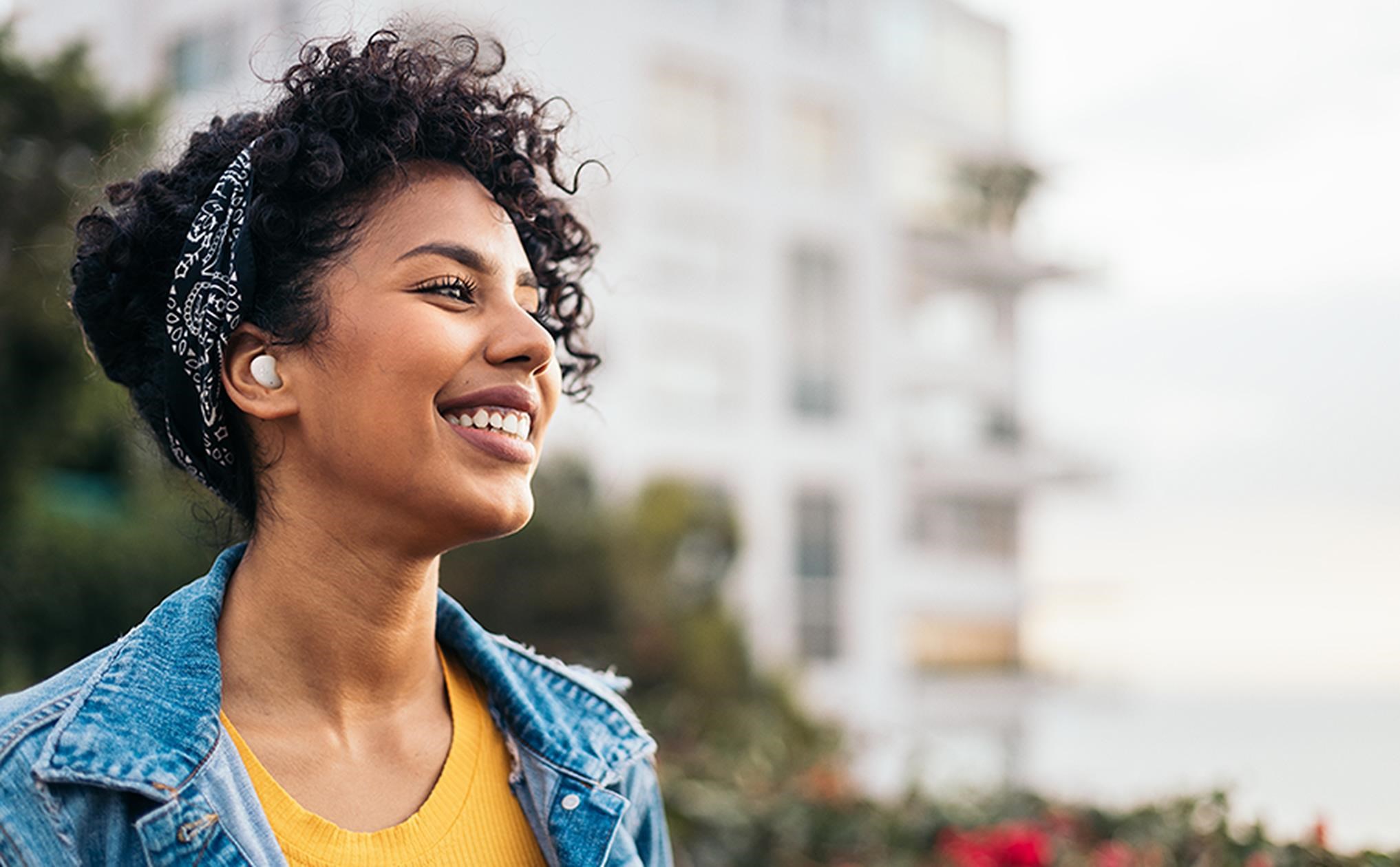 Obr. 4 mikrofony pro čisté a jasné hovory 1785999c