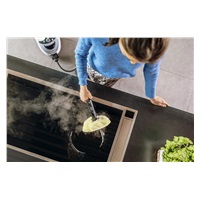 BAZAR - Kärcher SC 5 EasyFix Iron parní čistič, 2250 W, 4.2 bar, zabíjí až 99.999 % virů a 99,99 % bakterií, napařovací