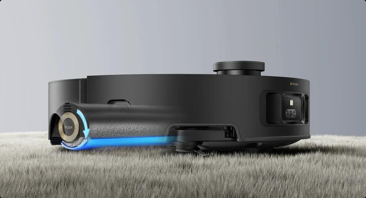 Obr. Valcuje. Zakryje. Pokračuje v úklidu. 1797999c