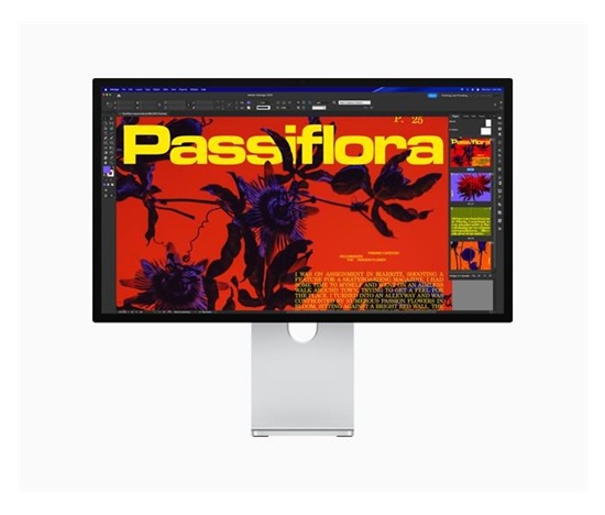 Studio Display XDR - Nano-texture glass - Tilt- and height-adjustable stand