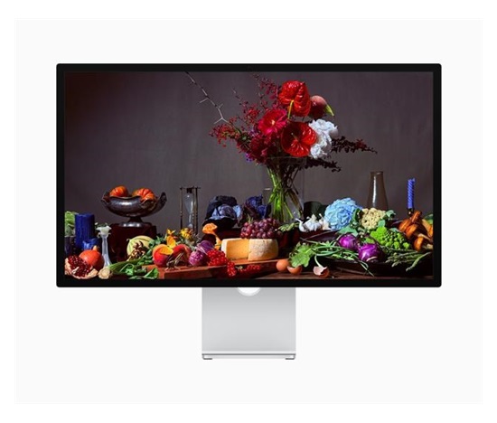 Studio Display - Standard glass - Tilt-adjustable stand