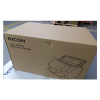 RICOH -poškozený obal nový- skener Fi-8040 A4, průchodový, 40ppm, 600dpi, LAN RJ45-1000, USB 3.2,ADF 50listů, 6000listů