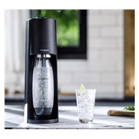 BAZAR - SodaStream Terra Black výrobník sody, mechanický, 2x 1l láhev SodaStream Fuse, bombička s CO2, černý - Poškozený