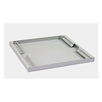 TRITON Police s perforací 19", 1U/650mm, nosnost 80kg, černá