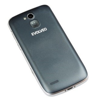 Obr. Výkonný smartphone 542361d