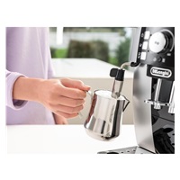 DeLonghi Magnifica ECAM 21.117SB automatický kávovar
